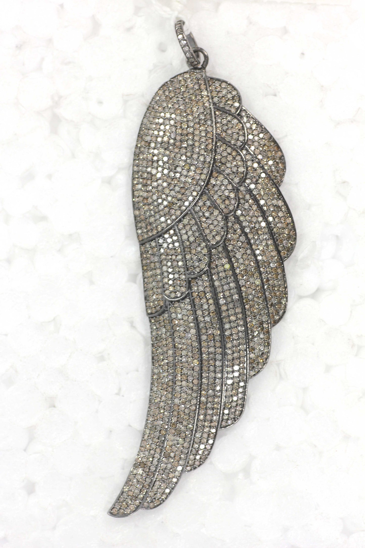 DIAMOND PENDANTS CHARMS