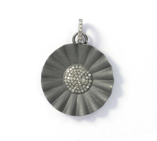 Zigzag Round Shape Diamond Pendant