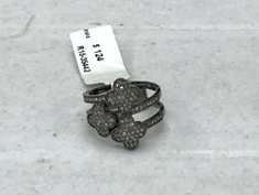 Triple Flower Shape Diamond Ring