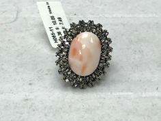 Oval Shape Diamond Ring with Gemstone