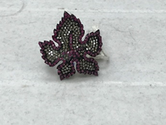 Leaf Shape Diamond Ring with Ruby