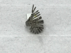 Fancy Droplet Diamond Ring