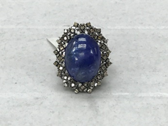 Oval Diamond Ring with Tanzanite Gemstone