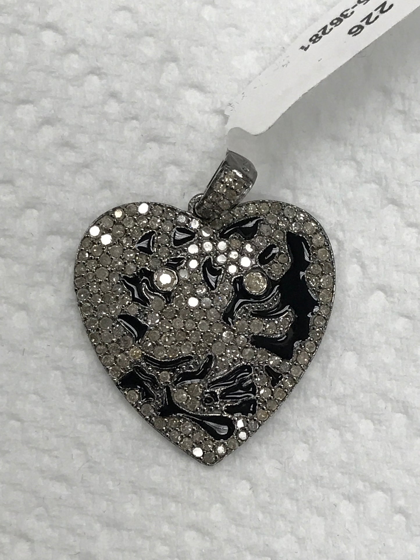 Heart Shape with Black Print Diamond Pendants & Charms