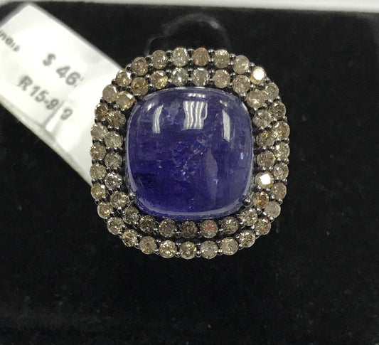 Tanzanite and Diamond Ring