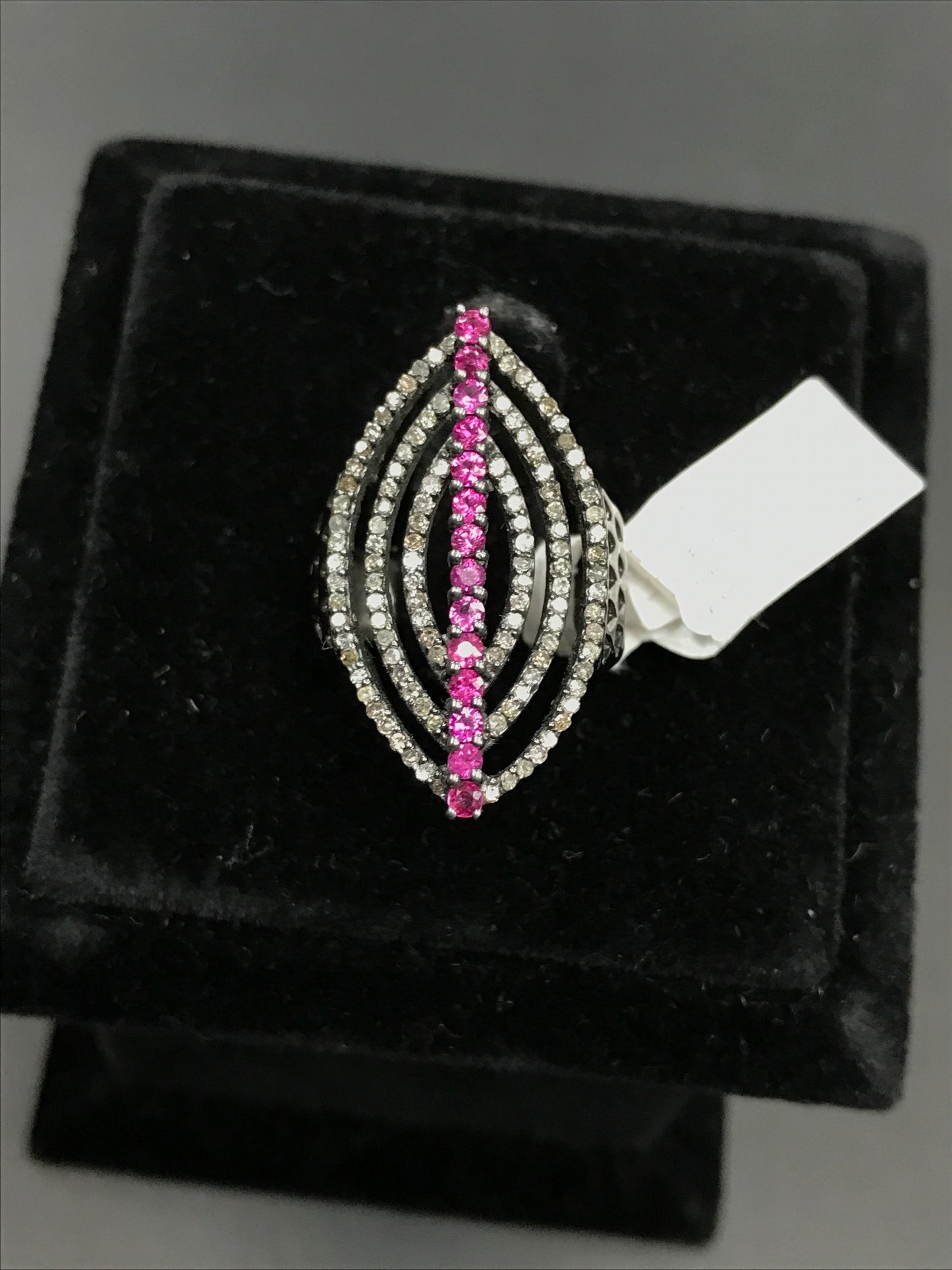 DESIGNER DIAMOND AND RUBY RING