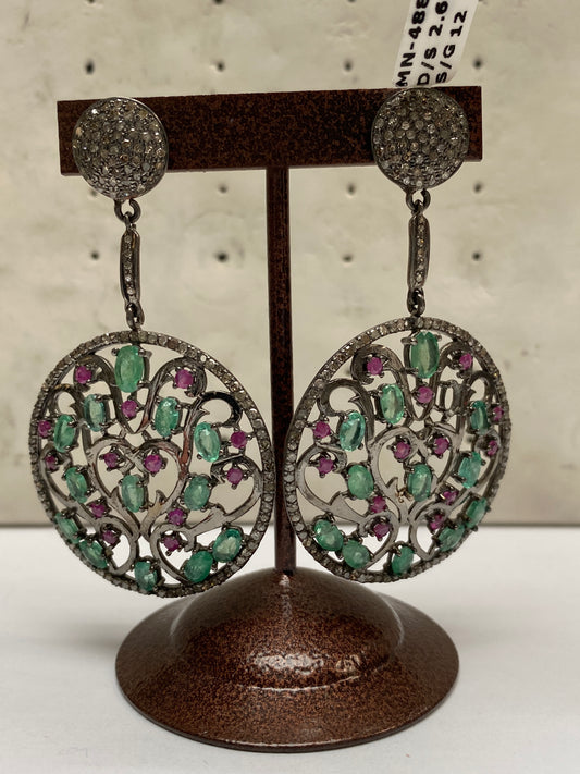 Round Emerald and Sapphire Earring