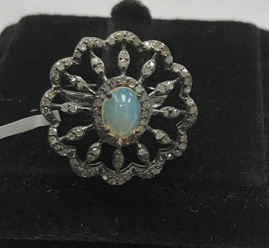 Oval pendant