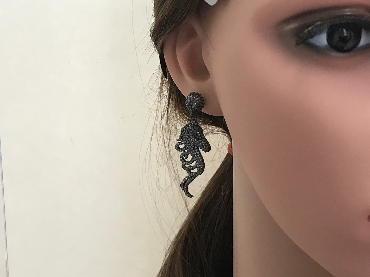 Flying Horse Head Diamond Earring