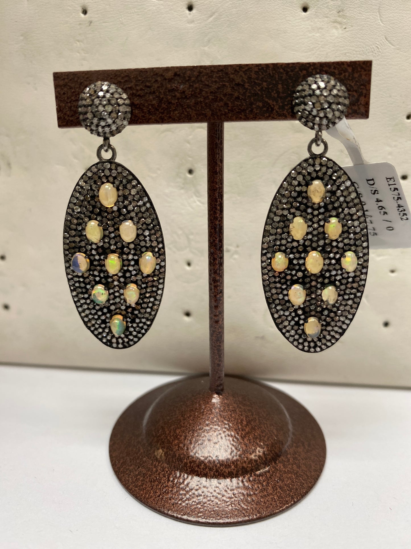 Oval Shape Diamond and Gemstone Earring