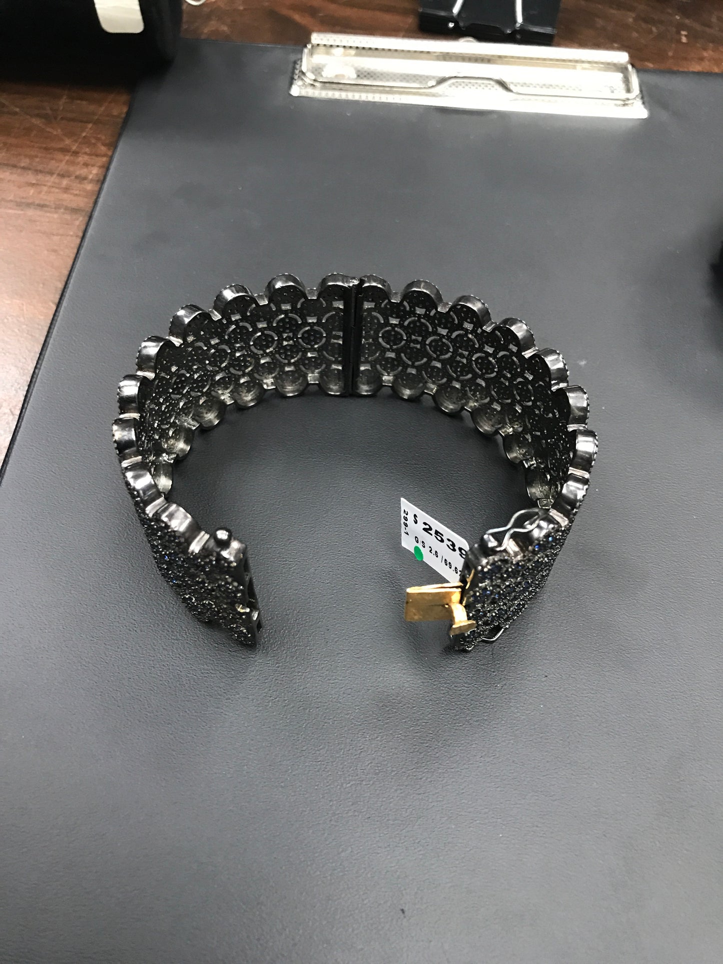 BANGLES