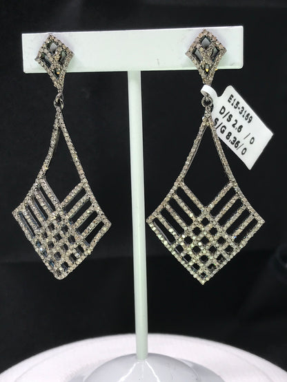 DIAMOND SILVER EARRRINGS