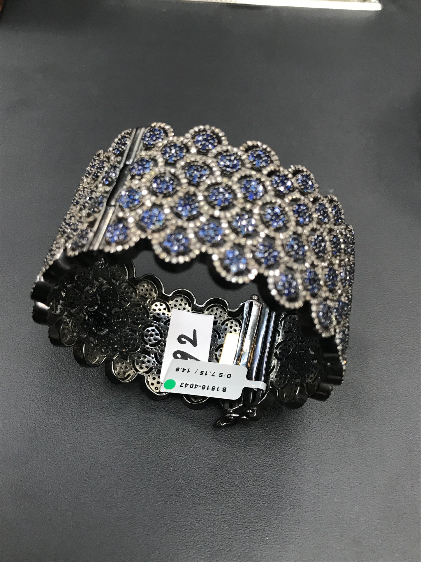 BANGLES