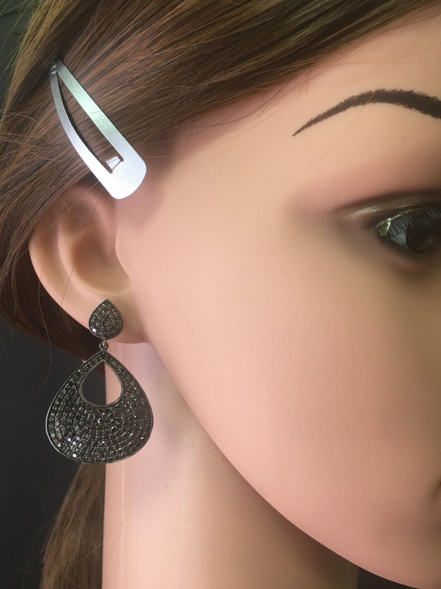 Flat Drop Shape Tsvorite Earring