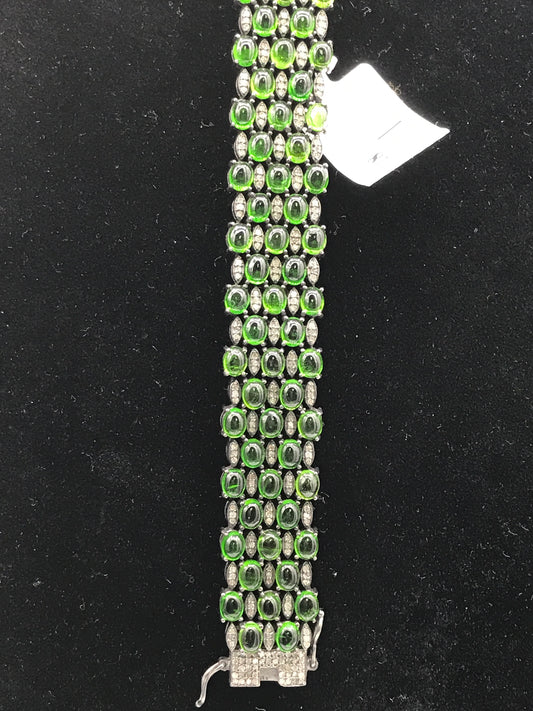 Diamond Designer Bracelet with Green Di Oxide