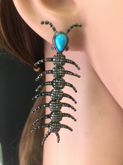 PENDANTS & CHARMS