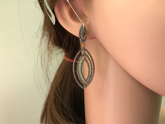 Fancy Oval Shape Diamond Earring