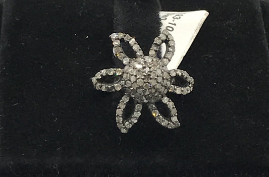 Flower Shape Diamond Ring