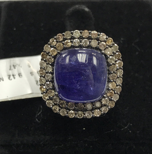 Tanzanite and Diamond Ring
