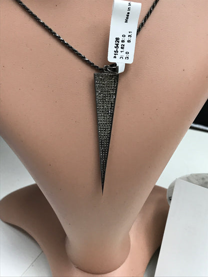 PENDANTS & CHARMS