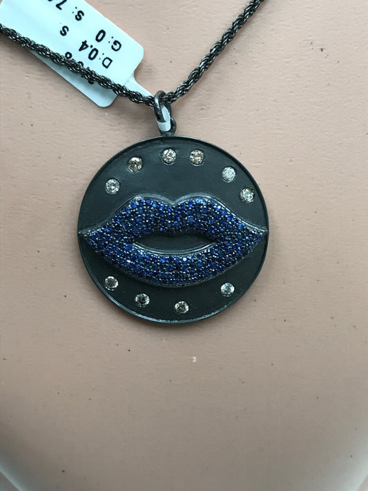 Circle with Sapphire Lips Pendant