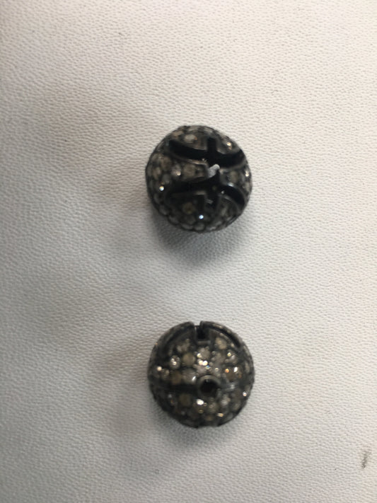 Round Shape Silver Pave Diamond Beads