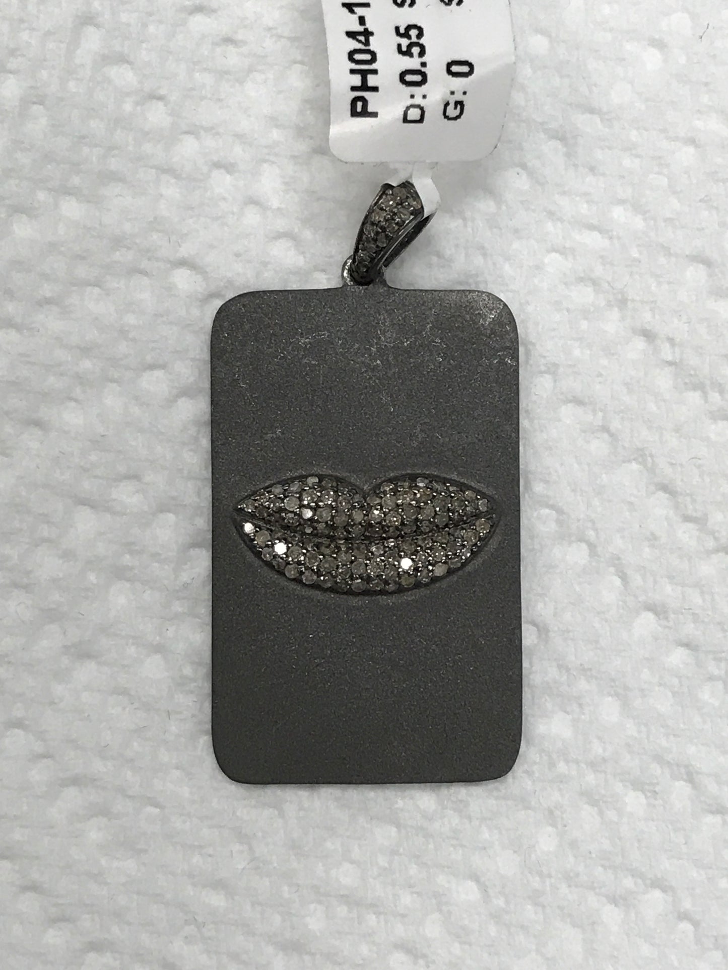 Rectangle with Embedded Mouth Diamond Pendants & Charms