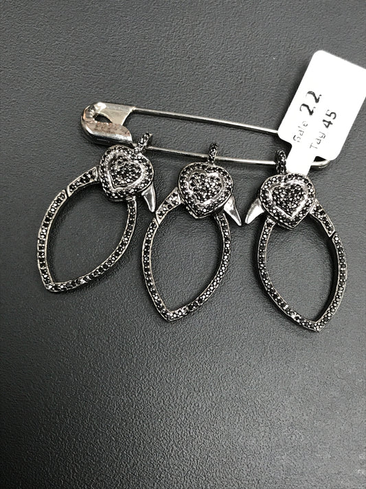 Clasps Black Spinel