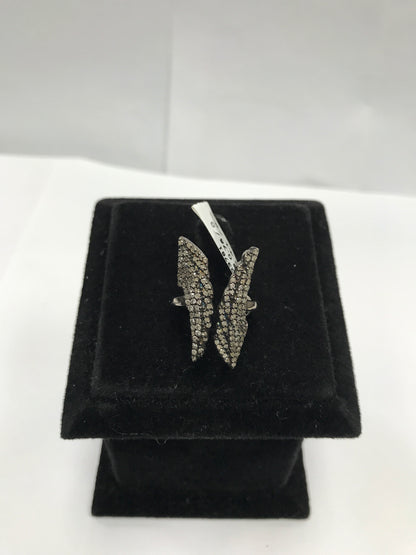 Leaf Diamond Ring