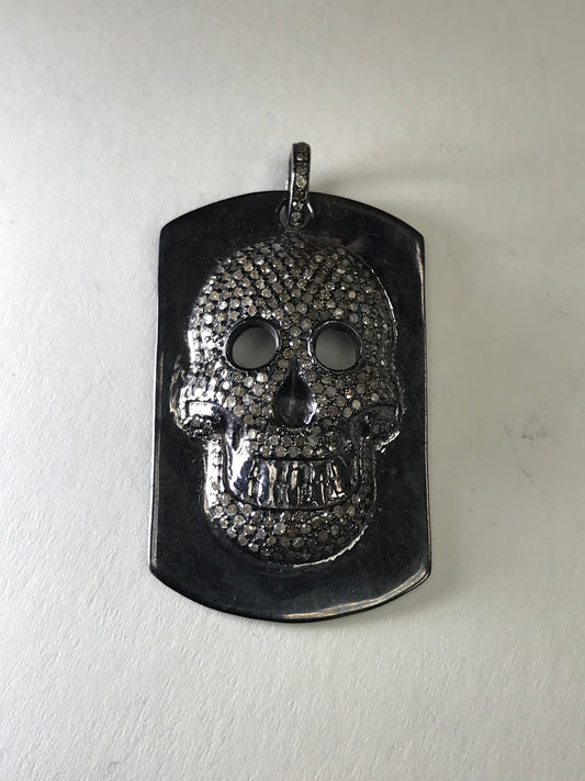 PENDANTS & CHARMS