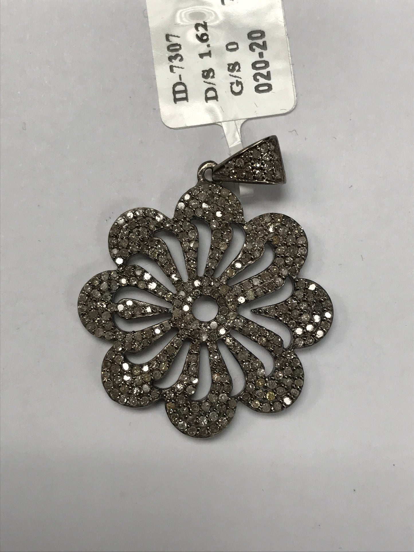 Flower Shape Diamond Pendants, Approx 25 mm