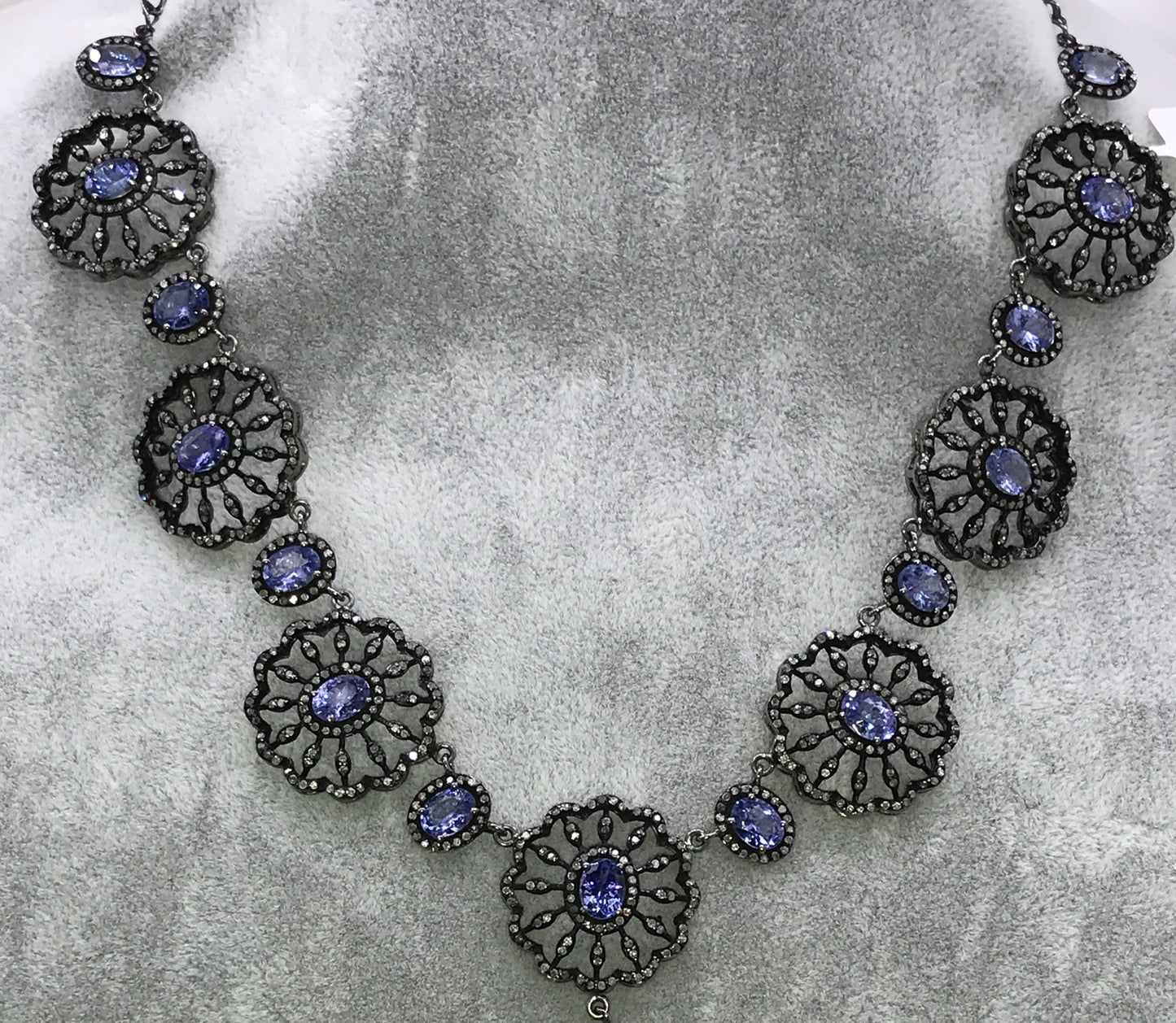 Tanzanite and diamond Necklace
