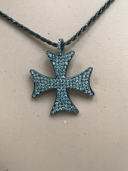 Maltese Cross Pendant ,Approx 1'' long(24 x 24mm) Oxidized Silver, Silver