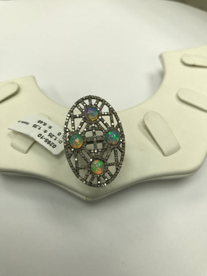 DIAMOND SILVER RING.