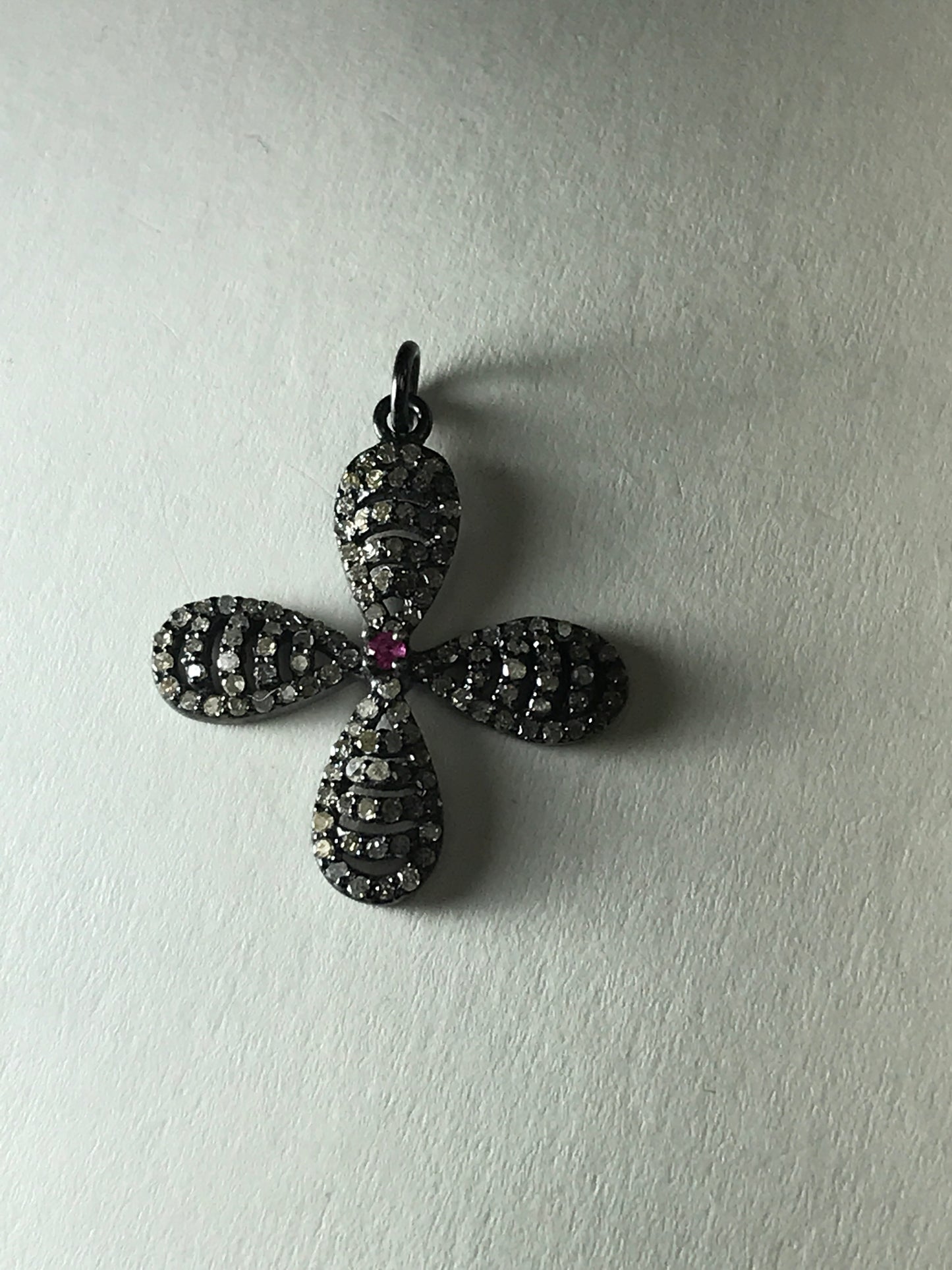 Flower Shape (Four Leaves) Diamond Pendants & Charms